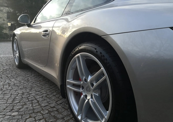 Porsche 911 cena 444488 przebieg: 45000, rok produkcji 2012 z Kraków małe 667